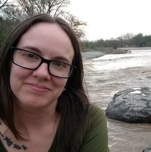 Meet your Posher, Deidra